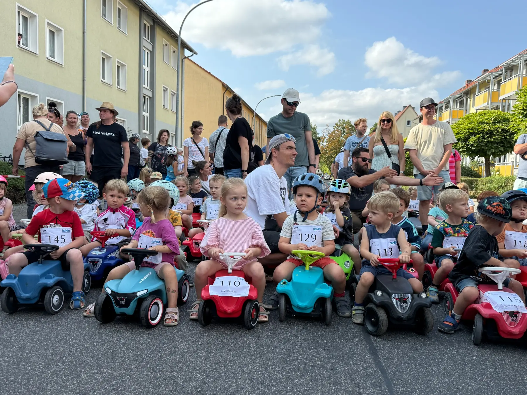 Hof- und Garagen-Flohmarkt
