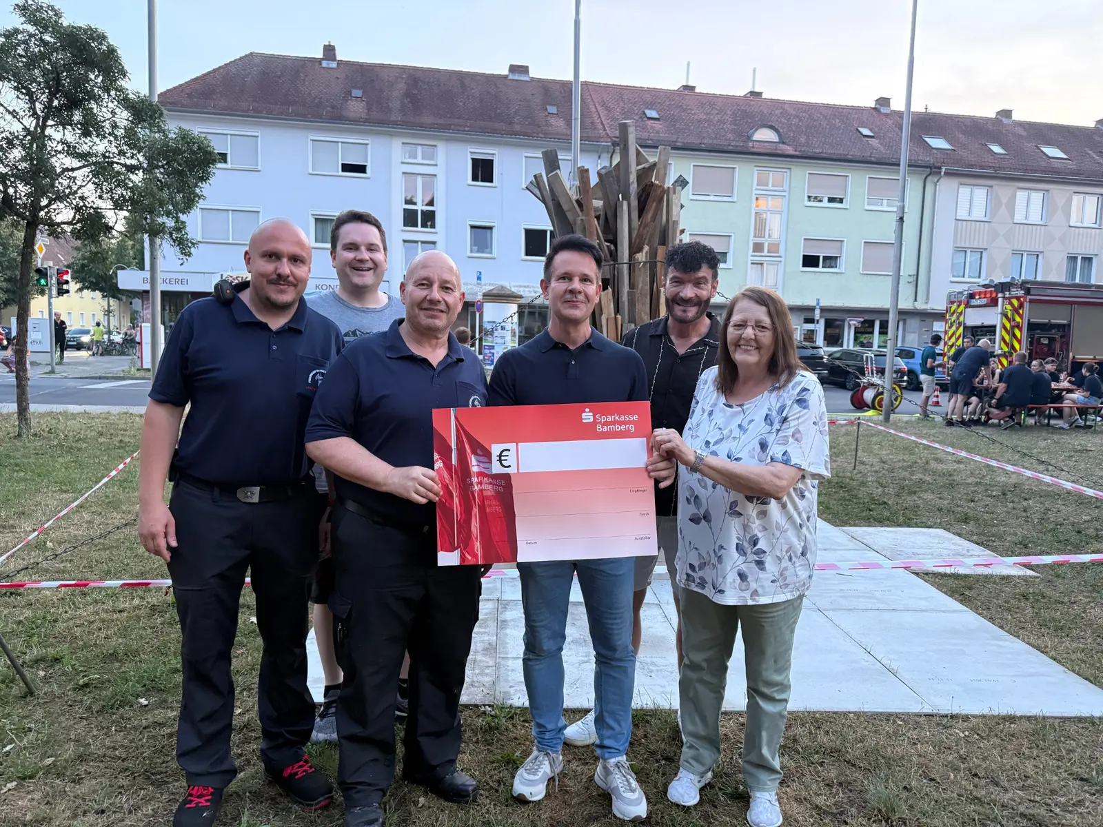 Unterstützung der örtlichen Feuerwehr